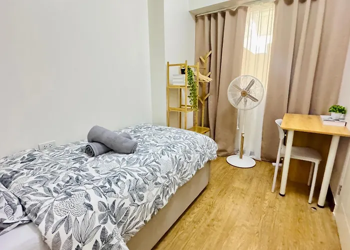 Aparthotel Brand New Cozy 2 Bedroom Unit In Pasig